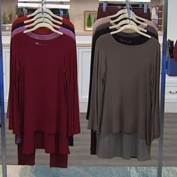 DG2 Diane Gilman Bell Sleeve Hi-Low Blouse Woven Back - Picture 7 of 7